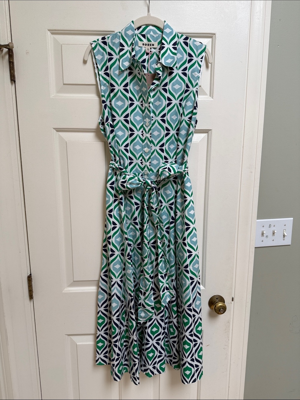 New With Tags Boden sz 10 Green & Blue Geometric Sleeveless Midi Shirt Dress